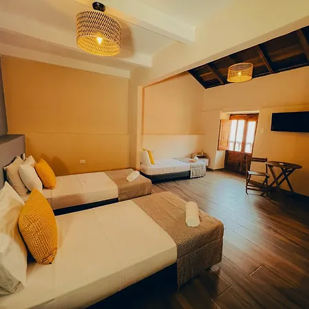 Viajero Hotel 2*
